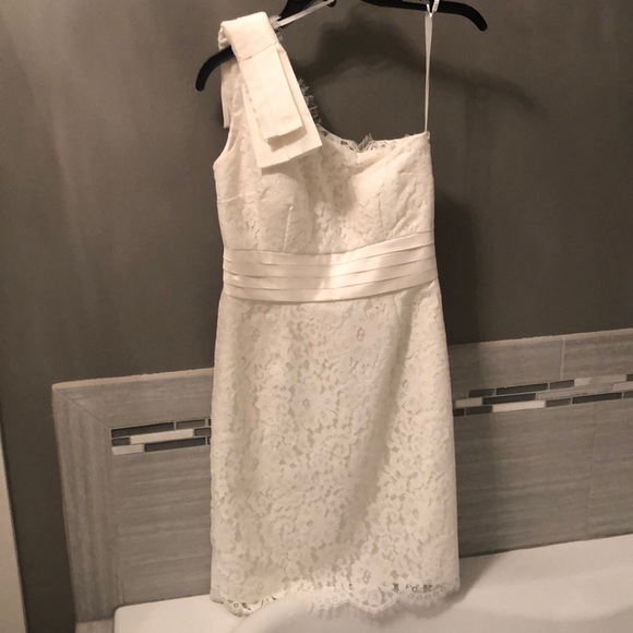 ⬇️⬇️White Dress🔥🔥 - Picture 2 of 2